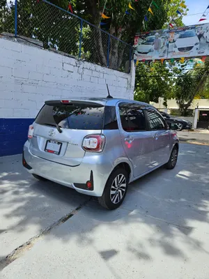 2020 Toyota Passo — foto 3 / 10