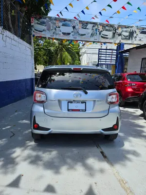 2020 Toyota Passo — foto 4 / 10