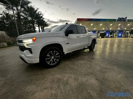 2022 Chevrolet Silverado — foto 8 / 8