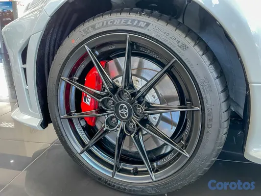 2026 Toyota Otro — foto 12 / 13