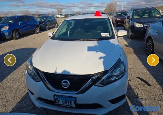 2019 Nissan Sentra — foto 2 / 10