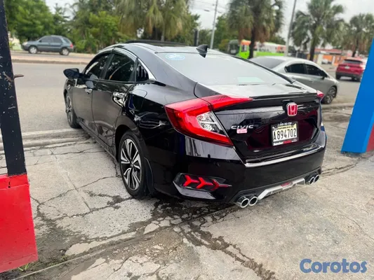 2017 Honda Civic — foto 5 / 11