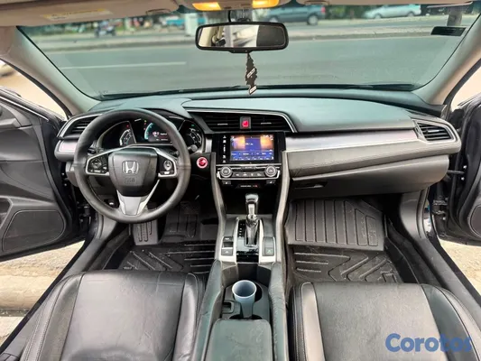2017 Honda Civic — foto 9 / 11