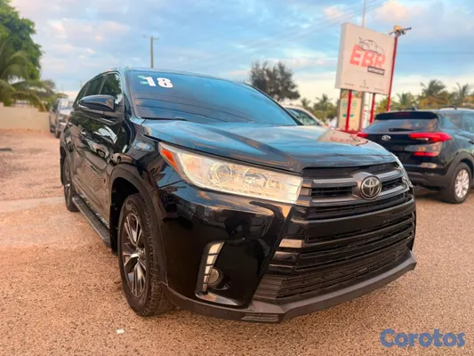 2018 Toyota Highlander — foto 2 / 8