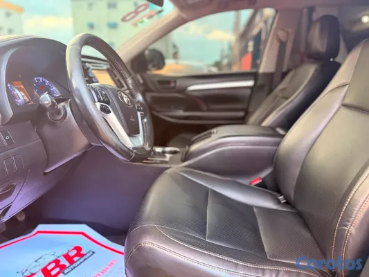 2018 Toyota Highlander — foto 6 / 8