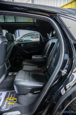 2021 Porsche Cayenne — foto 8 / 12