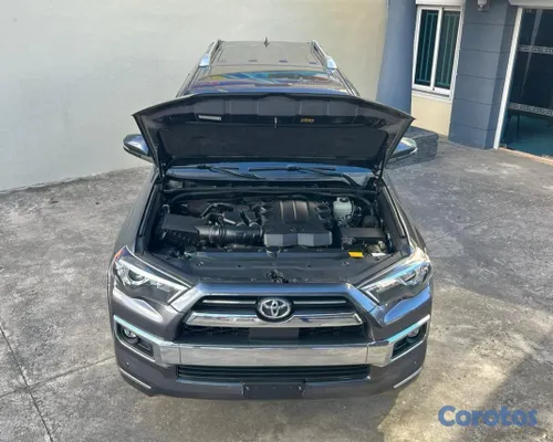 2021 Toyota 4 Runner — foto 6 / 11