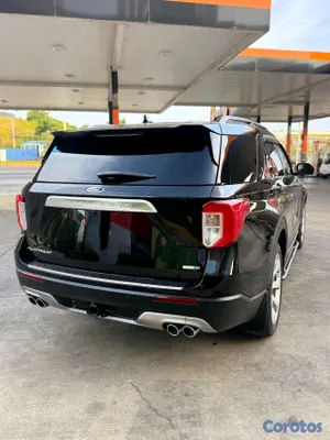 2020 Ford Explorer — foto 11 / 14
