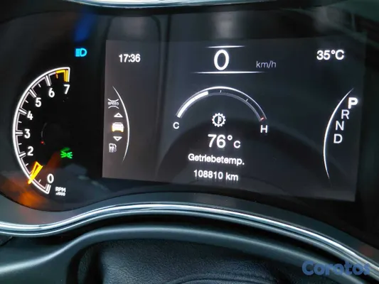 2019 Jeep Grand Cherokee — foto 9 / 10