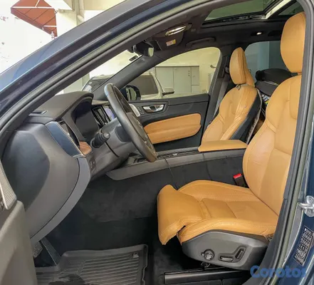 2022 Volvo Xc60 — foto 8 / 12