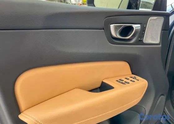 2022 Volvo Xc60 — foto 11 / 12