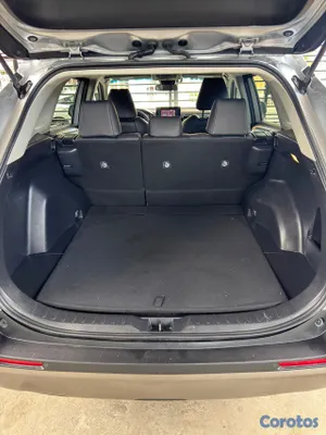 2020 Toyota Rav-4 — foto 13 / 14