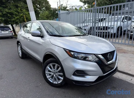 2020 Nissan Rogue — foto 2 / 10