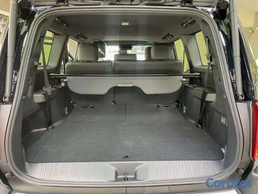2026 Toyota Land Cruiser Prado — foto 10 / 11