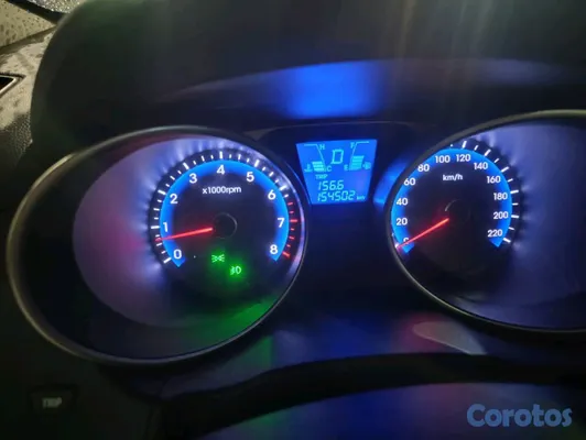 2011 Hyundai Tucson — foto 2 / 5