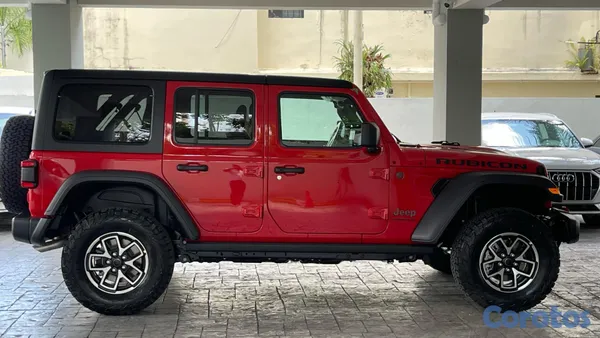 2026 Jeep Wrangler — foto 3 / 7