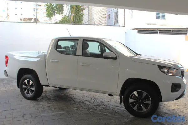2024 Peugeot Landtrek — foto 6 / 9