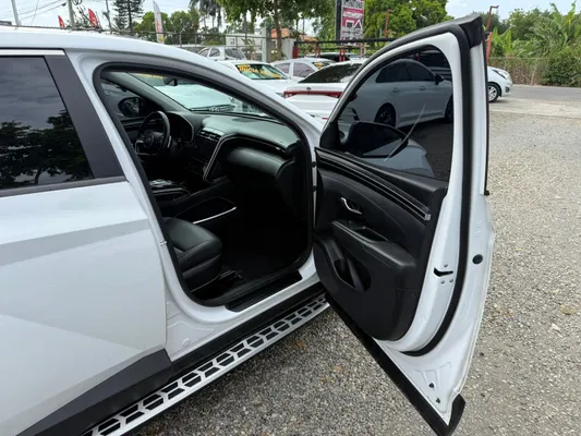 2021 Hyundai Tucson — foto 8 / 10