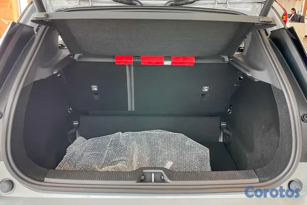 2026 Volvo EX30 ULTRA — foto 5 / 12