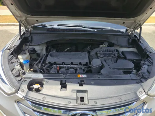2015 Hyundai Santa Fe — foto 2 / 9