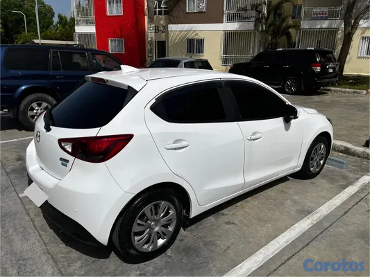 2019 Mazda Demio — foto 2 / 8