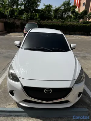2019 Mazda Demio — foto 3 / 8