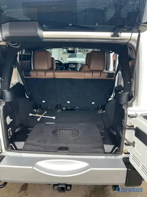 2015 Jeep Rubicon — foto 7 / 11