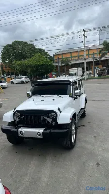 2015 Jeep Rubicon — foto 10 / 11