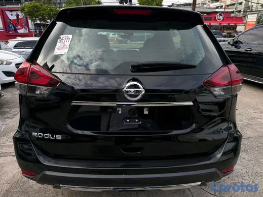 2020 Nissan Rogue — foto 9 / 9