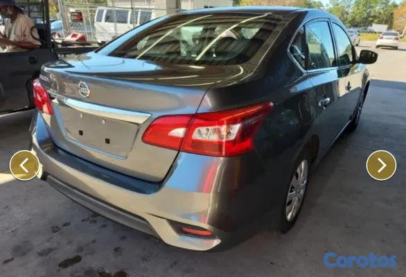 2019 Nissan Sentra — foto 4 / 9