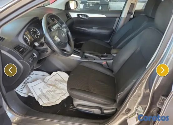 2019 Nissan Sentra — foto 5 / 9