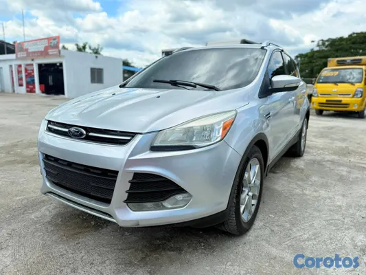2013 Ford Escape — foto 3 / 12