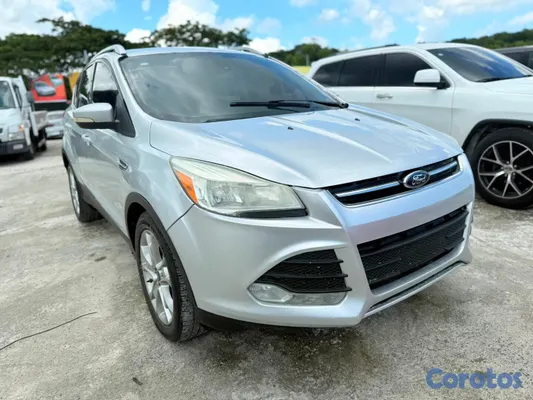 2013 Ford Escape — foto 11 / 12