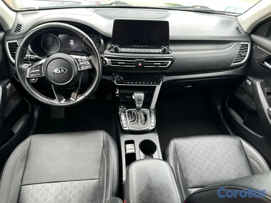 2021 Kia Seltos — foto 5 / 10