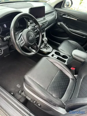 2021 Kia Seltos — foto 6 / 10