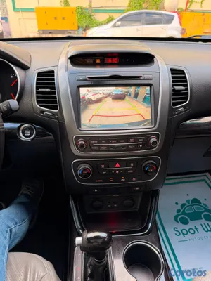 2014 Kia Sorento — foto 5 / 20