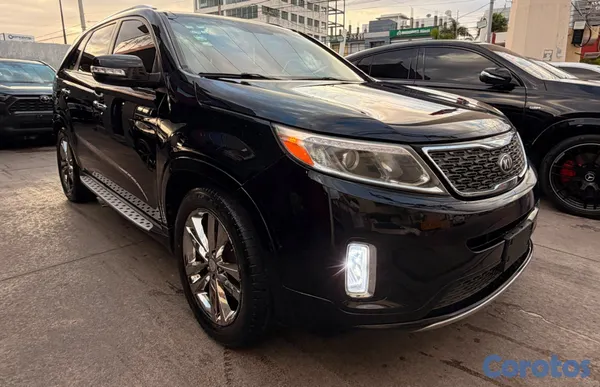 2014 Kia Sorento — foto 12 / 20