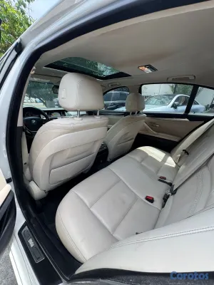 2015 BMW Serie 5 — foto 5 / 10