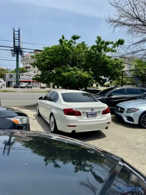 2015 BMW Serie 5 — foto 6 / 10