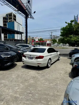 2015 BMW Serie 5 — foto 7 / 10