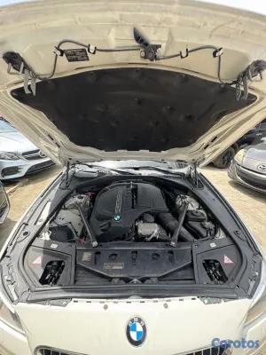 2015 BMW Serie 5 — foto 10 / 10