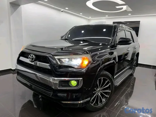 2014 Toyota 4 Runner — foto 2 / 9