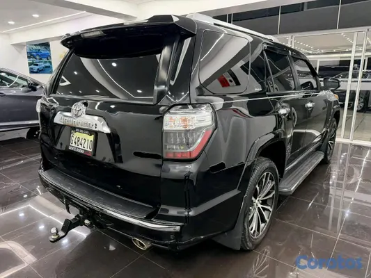 2014 Toyota 4 Runner — foto 4 / 9