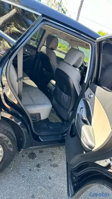2017 Hyundai Santa Fe — foto 7 / 10
