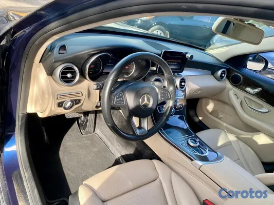 2017 Mercedes Clase C — foto 6 / 11