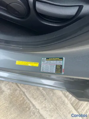 2017 Hyundai Elantra — foto 3 / 12