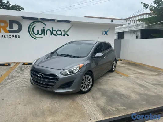 2017 Hyundai Elantra — foto 5 / 12