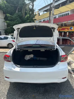 2013 Toyota Corolla — foto 6 / 7