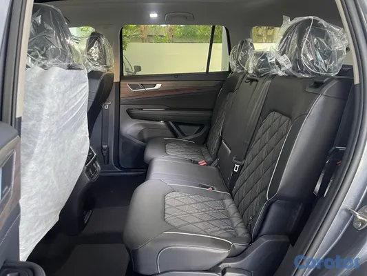 2026 Volkswagen Teramont — foto 8 / 12
