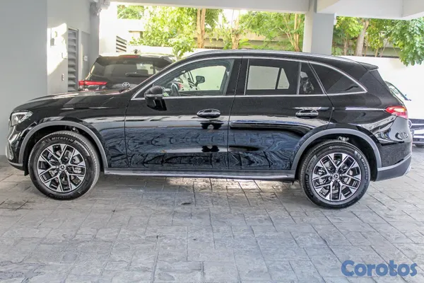 2026 Mercedes-Benz Clase GLC — foto 6 / 9